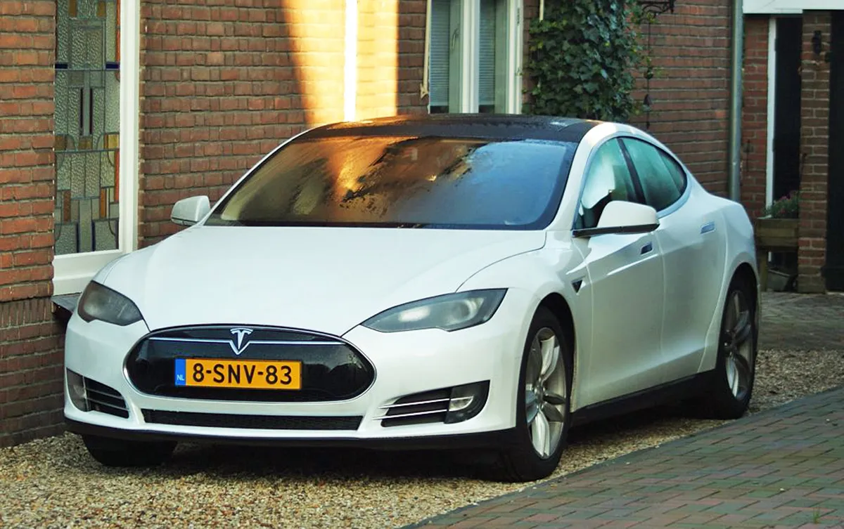 Tesla Model S