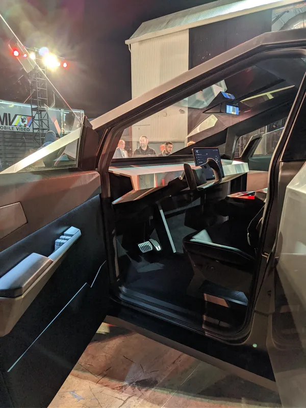 Tesla Cybertruck